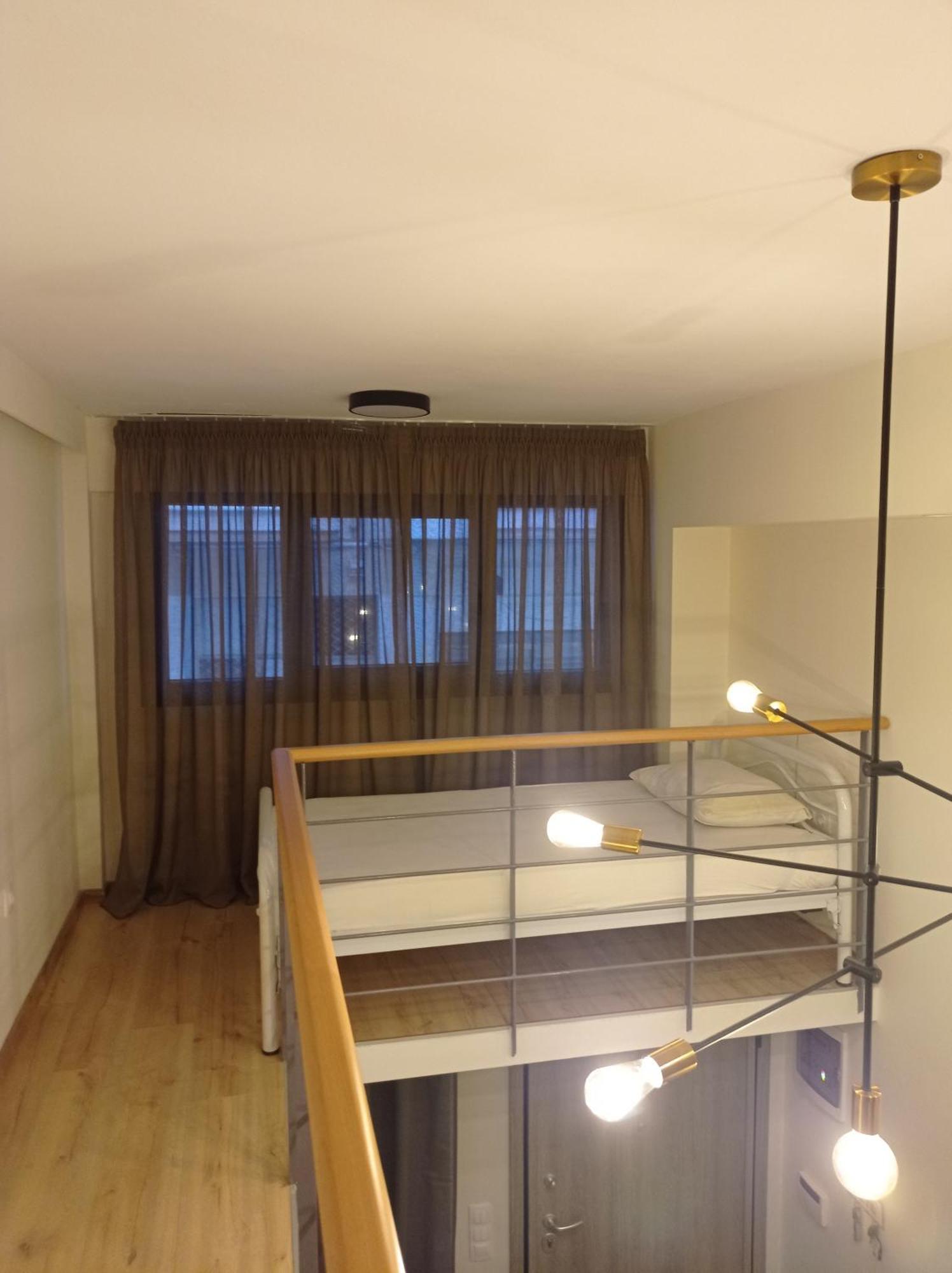 Minimal Two-Floor Apartment Thessaloníki Eksteriør billede